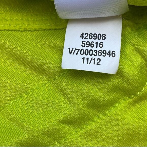 Athleta Wick It Good Sleeveless Athletic Top - Picture 6 of 9